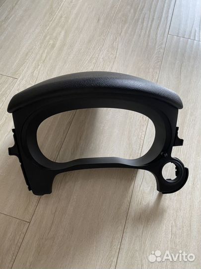 Козырёк приборной панели