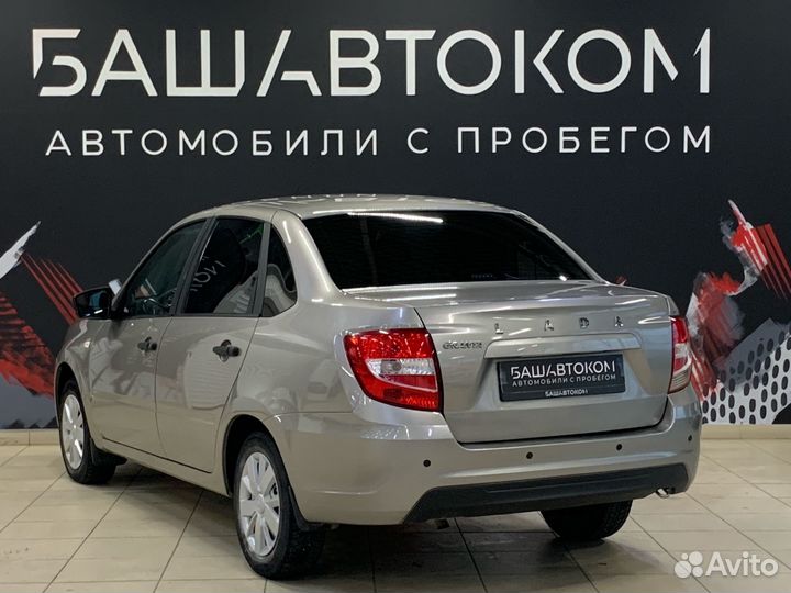 LADA Granta 1.6 МТ, 2020, 65 000 км