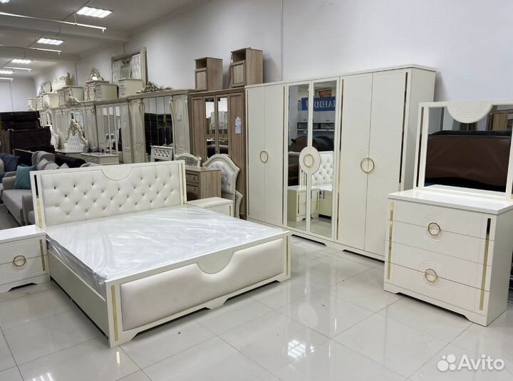 Спальный гарнитур Элит Lux