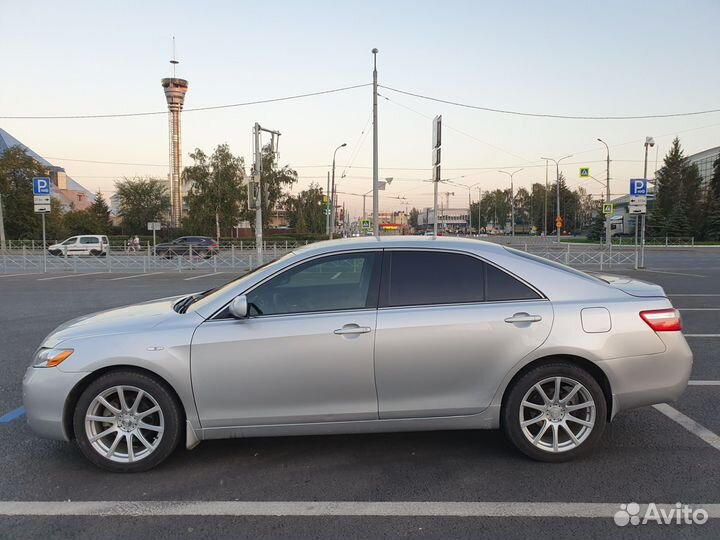 Toyota Camry 2.4 AT, 2008, 200 000 км