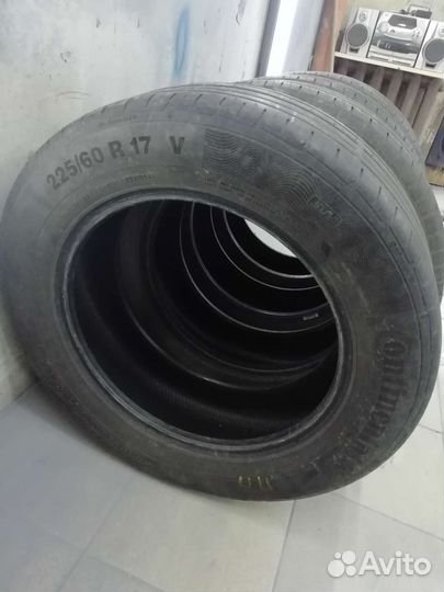 Continental ContiPremierContact 225/60 R17
