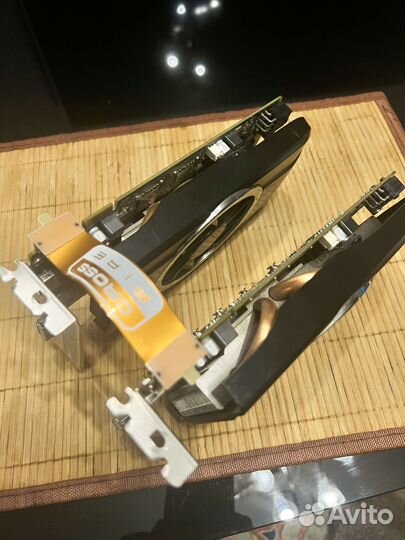 Видеокарта hd6770 2шт cross fire