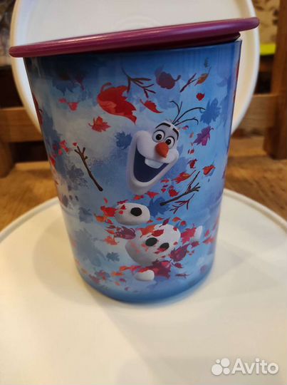 Контейнер tupperware