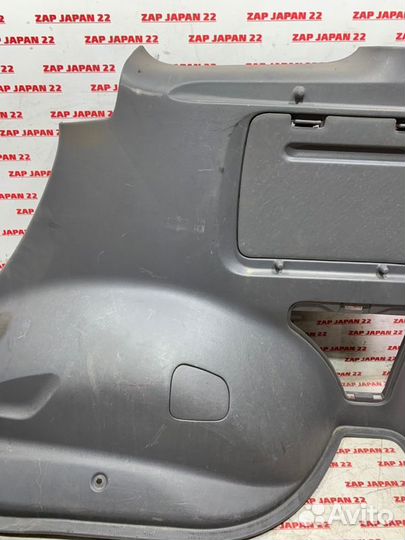 Обшивка багажника правая Toyota Rav4 ACA21 1azfse