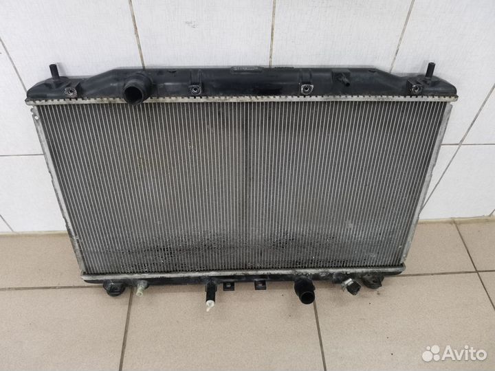 Радиатор охлаждения двигателя Honda Civic 5D