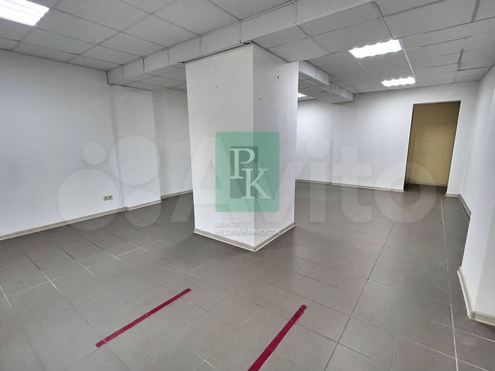 Помещение на 1 этаже на Маринеско