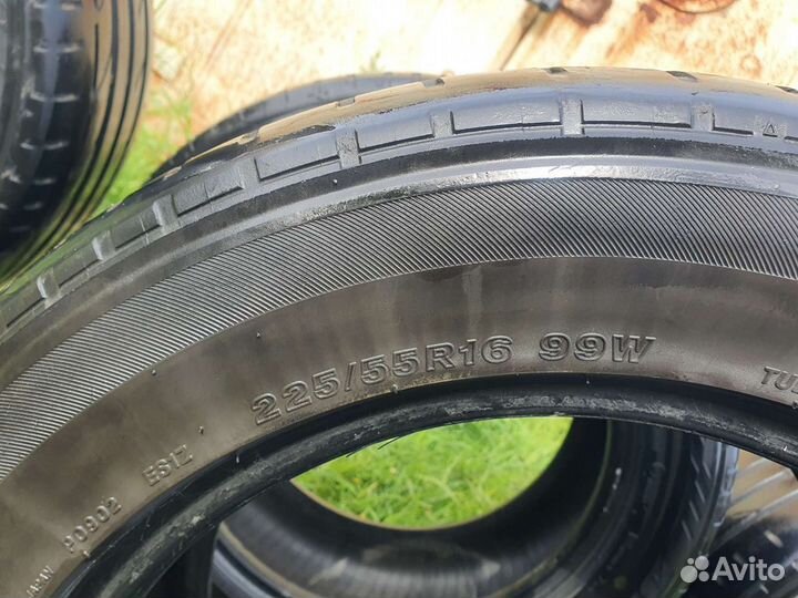 Bridgestone W990 225/55 R16