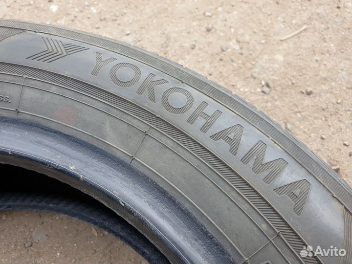 R14 Yokohama BluEarth AE01 185/60, PCD 4x98 DIA 58.1