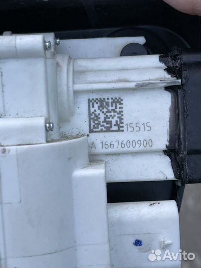 Доводчик двери на мерседес 166