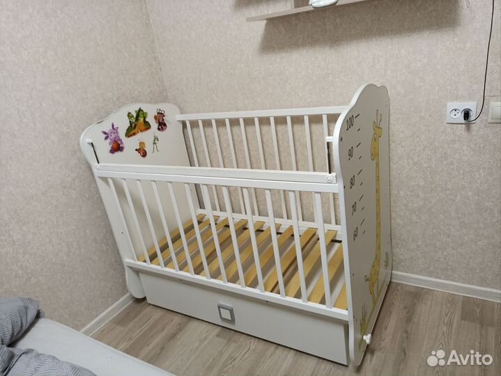 Продам кроватку и матрас