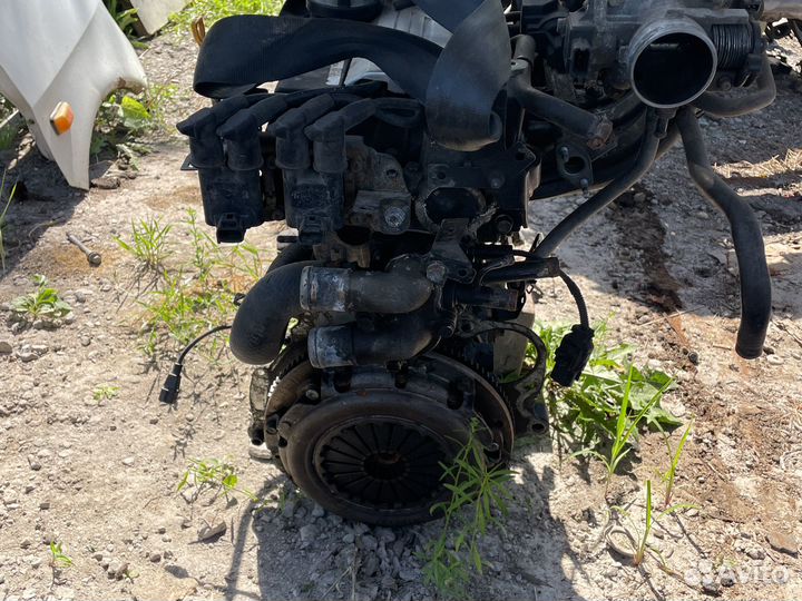 Двигатель G4EC по частям