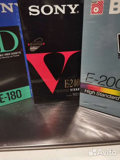 Видеокасеты запечатанные. sony SD. E-180
