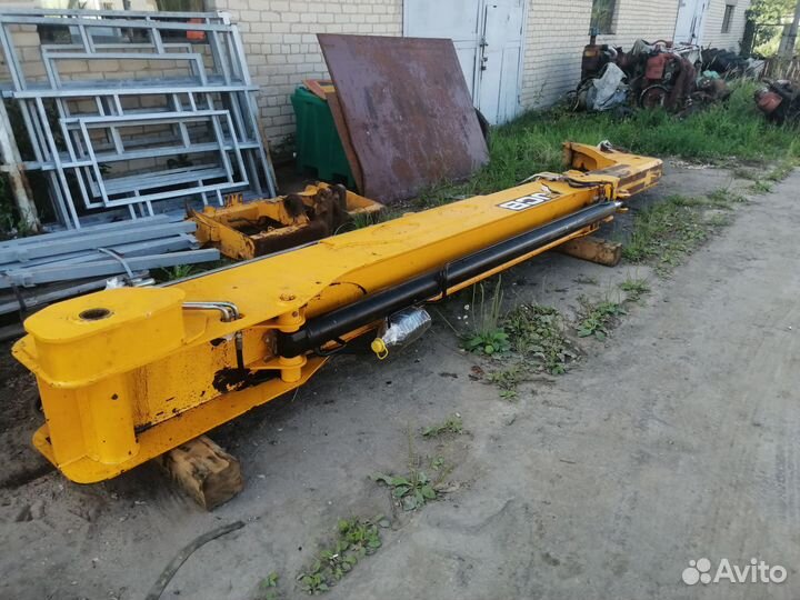 Стрела jcb 535-95AG в сборе