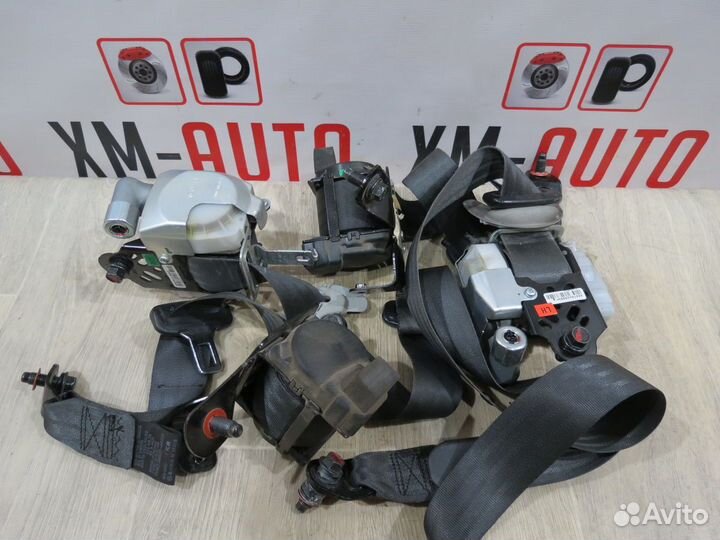 Ремень безопасности задний Kia Ceed 2 JD