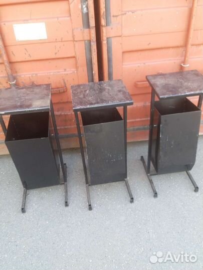 Урна под мусор уличная