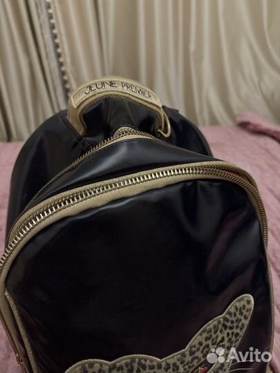 Портфель jeune premier