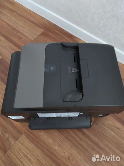 Цветной струйный принтер