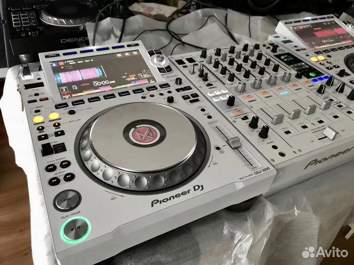 В наличии) CDJ 3000 + DJM 900 - белые