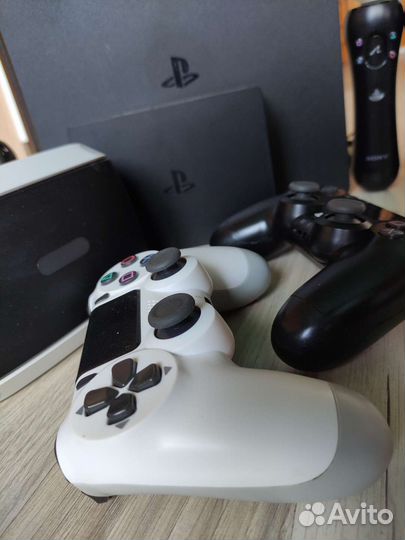 Sony PlayStation 4 slim + PS VR r2