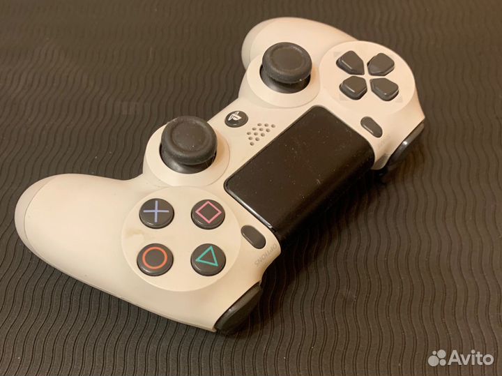 Sony playstation 4 slim