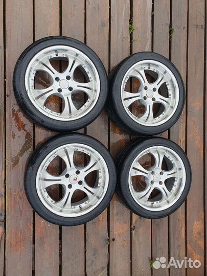 Hankook Ventus V12 Evo K110 215/45 R17