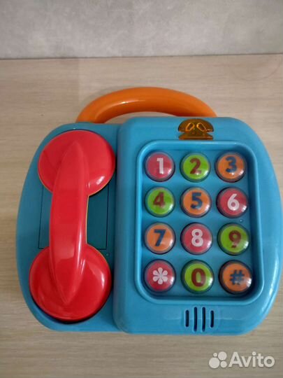 Развивающие игрушки для малышей в отл. сост