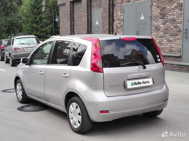 Nissan Note 1.6 AT, 2008, 210 717 км