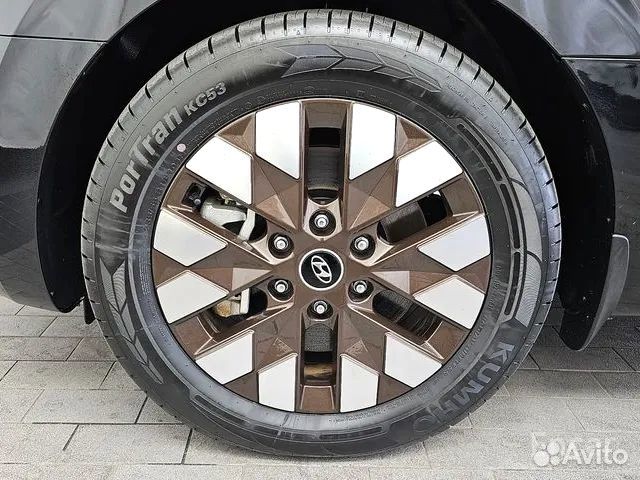 Hyundai Staria 2.2 AT, 2024, 103 км