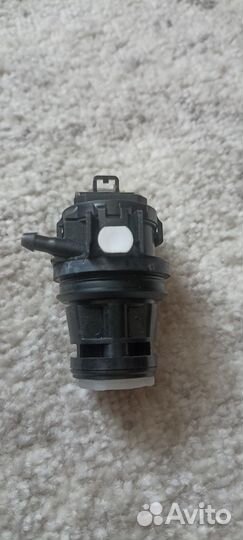 Насос омывателя Toyota Lexus 85330-47010