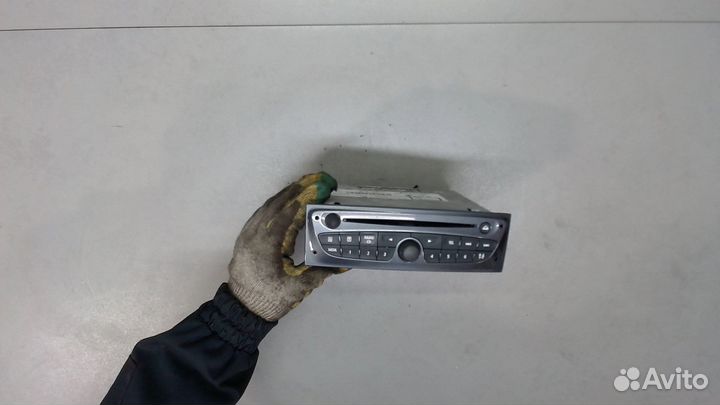 Магнитола Renault Clio, 2010