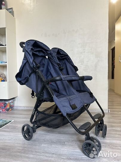 Коляска для двойни прогулочная Cozy Smart