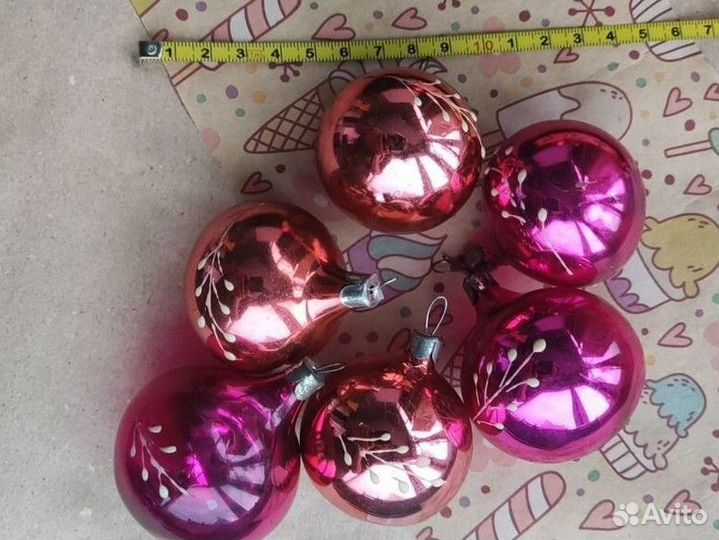 Елочные игрушки