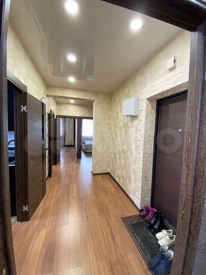 3-к. квартира, 79,8 м², 3/9 эт.