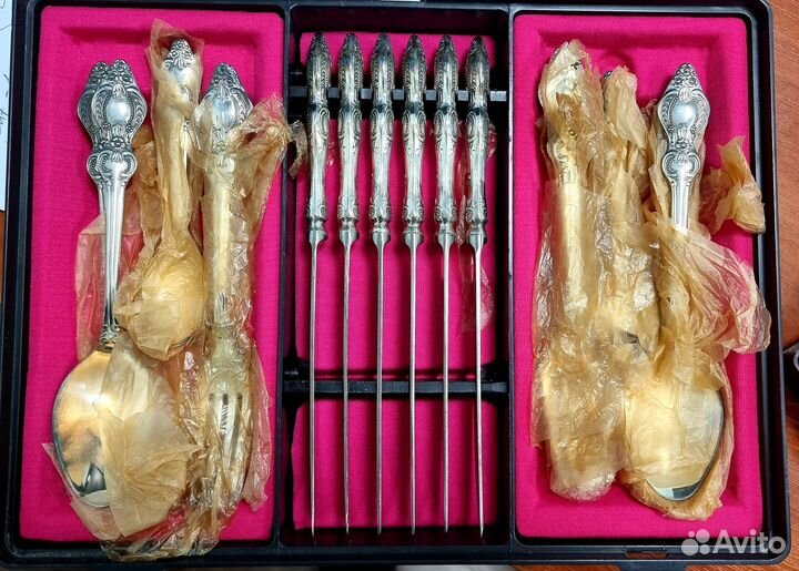 Столовый набор мельхиоровый посеребренный 24 предм