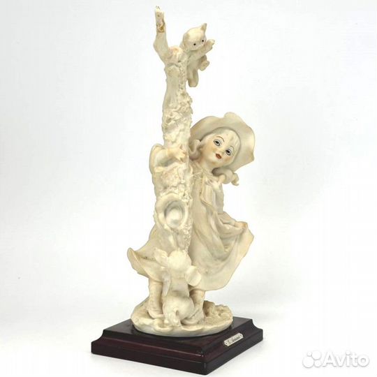 Винтажная статуэтка G.Armani Capodimonte, Италия