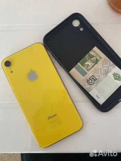 iPhone Xr, 64 ГБ