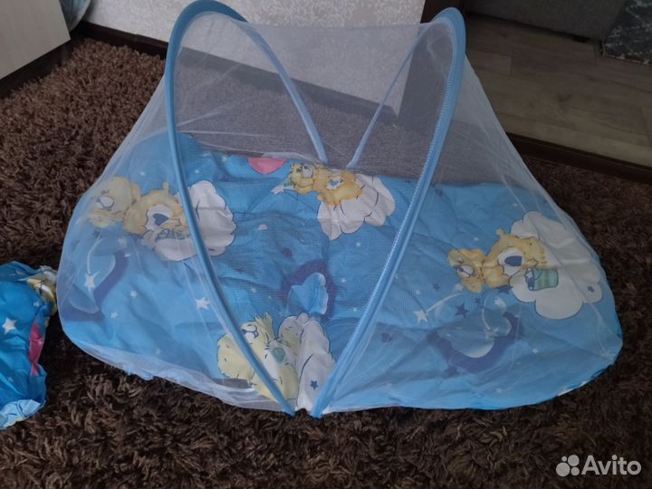 Кроватка с москитной сеткой дорожная