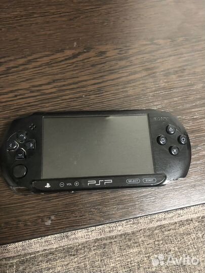 Sony PSP e 1008