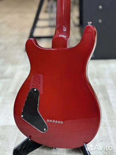 Электрогитара