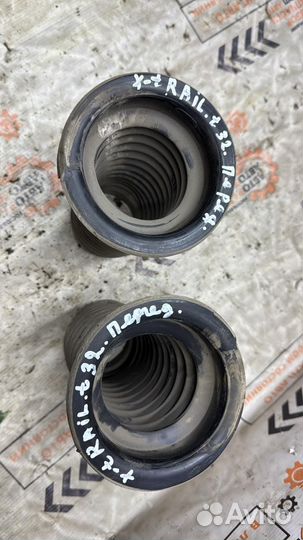 Пыльники передних стоек Nissan X-Trail T32