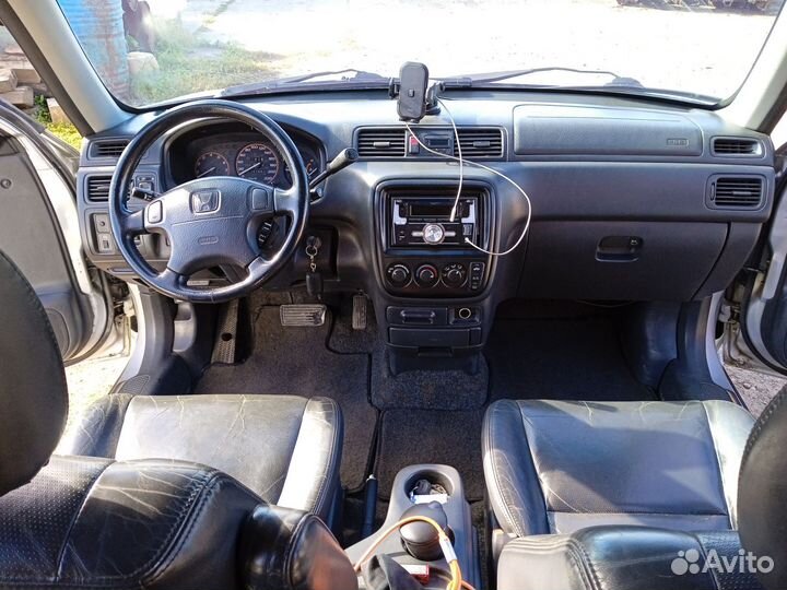 Honda CR-V 2.0 AT, 2000, 301 000 км