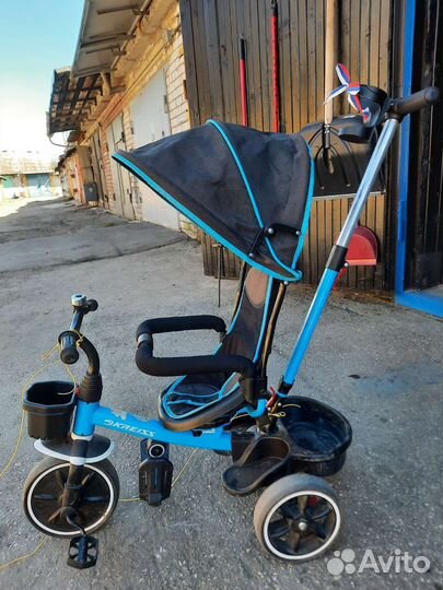 Трехколесный велосипед