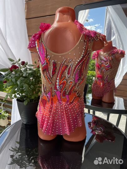 Купальник для художественной гимнастики