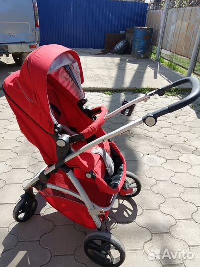 Прогулочная коляска