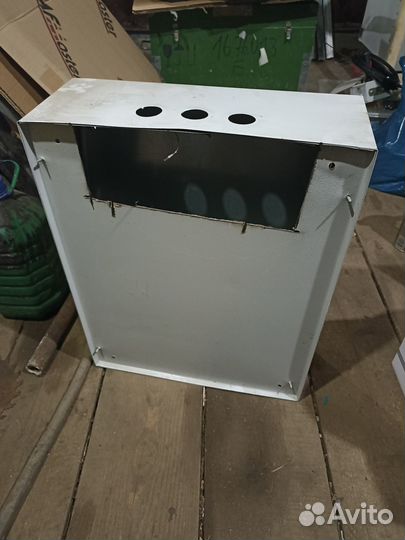 Щиток электрический металлический