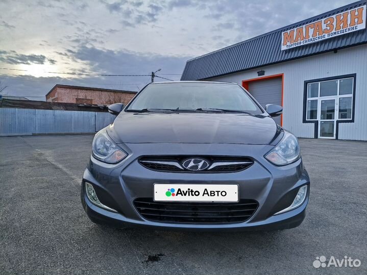 Hyundai Solaris 1.6 AT, 2012, 105 691 км