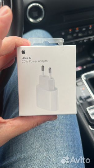 Адаптер питания Type C 20W