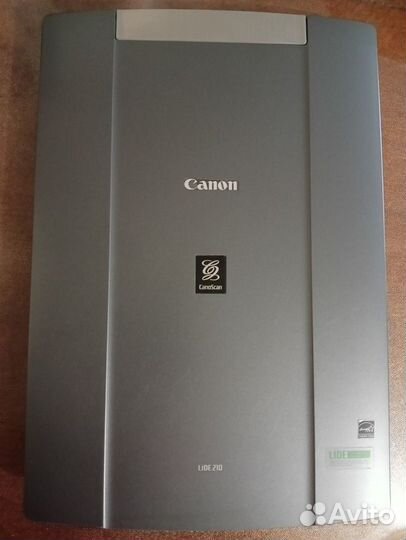 Сканер Canon CanoScan Lide 210