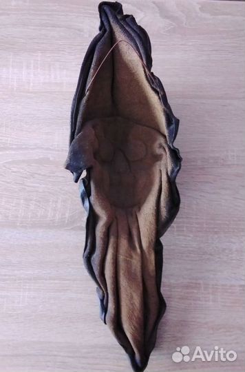 Череп (малый) из теснённой верблюжьей кожи