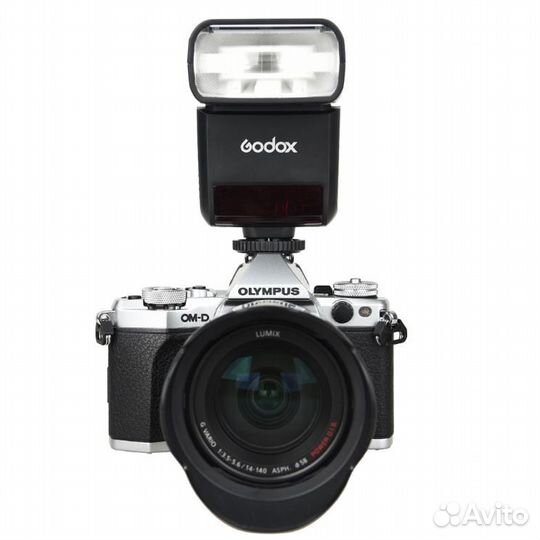 Вспышка накамерная Godox ThinkLite TT350O TTL для